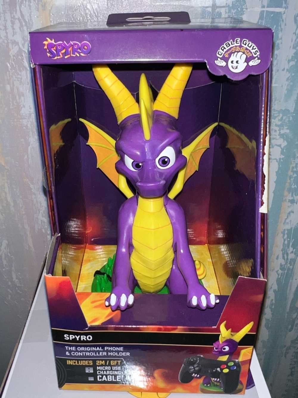 Exquisite Gaming Spyro Cable Guys Phone & Controller Holder